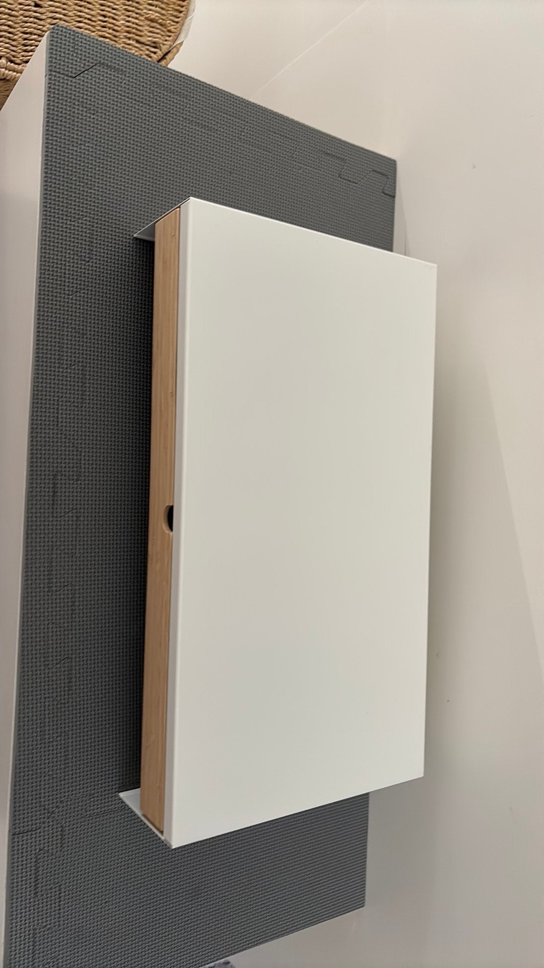 IKEA ELLOVEN - laptop support, Ophalen, Zo goed als nieuw