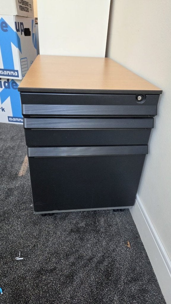 Ladeblok, Ophalen, Minder dan 50 cm, Gebruikt, 75 cm of meer