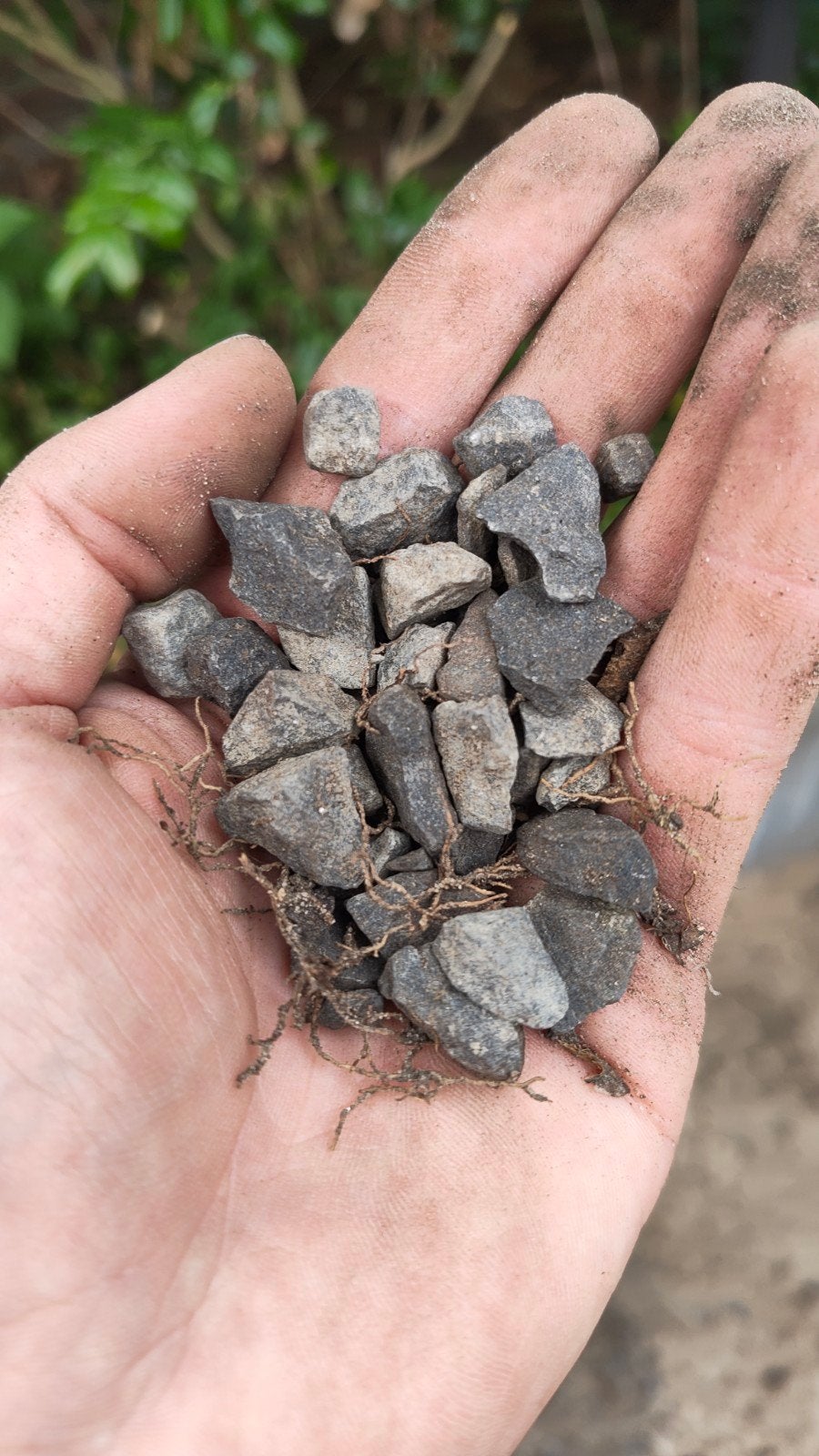 Ardennen split (8-16mm) - 4 zakken voor 6-8 m2, Ophalen, Gebruikt, Split, Grijs