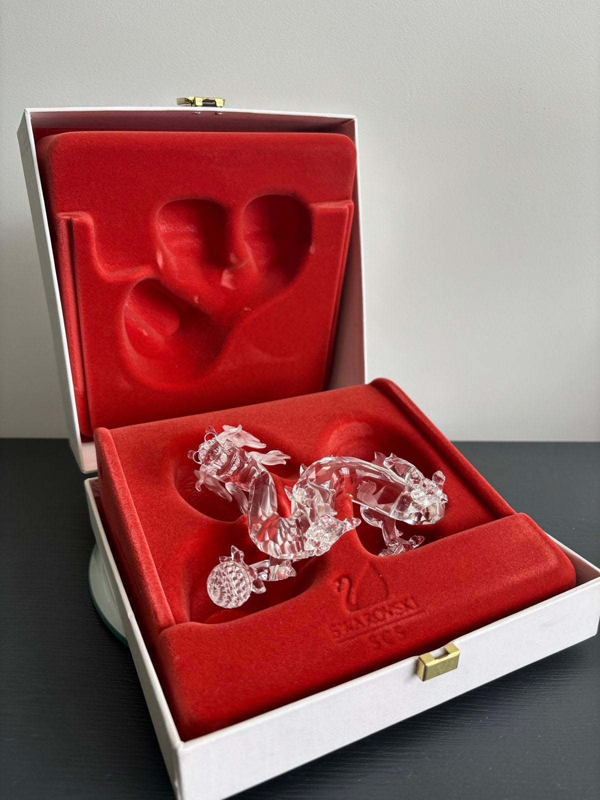 Swarovski SCS Chinese Draak - Jaar van de Draak 1997, Verzamelen, Swarovski, Ophalen of Verzenden, Zo goed als nieuw, Figuurtje