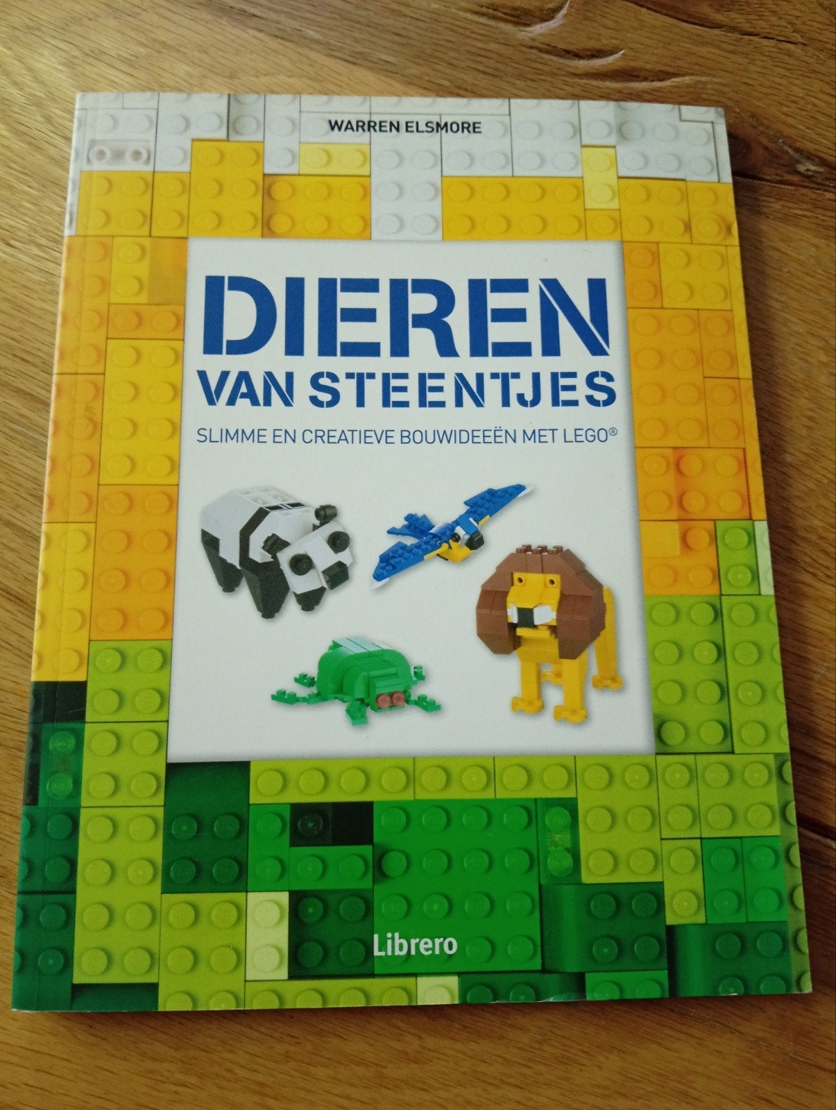 Dieren van Steentjes - LEGO Bouwboek, Overige merken, Postbus 123, 1234 AB Boekstad, Zo goed als nieuw, Info@librero.nl