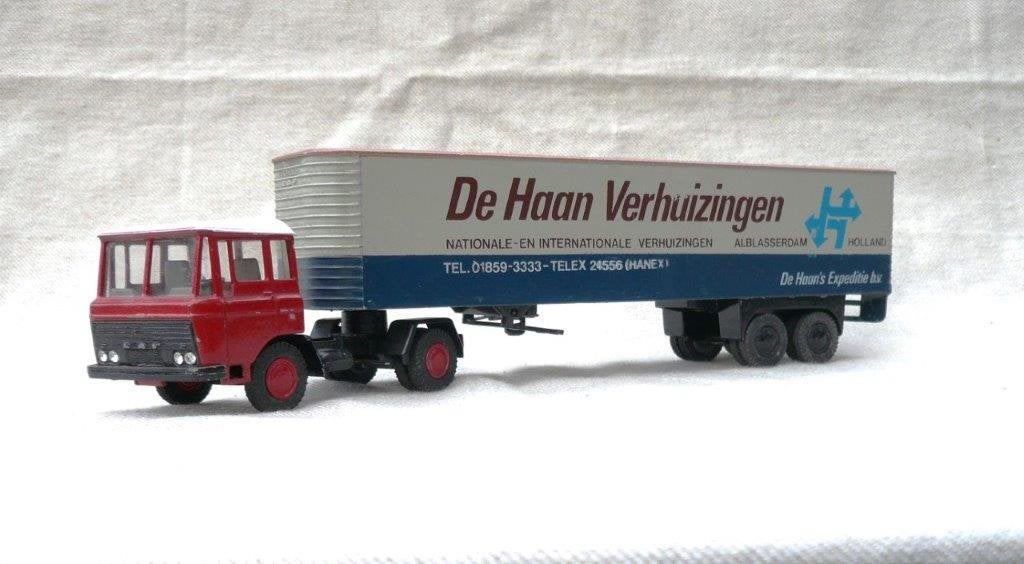 Lion Daf 2600 + oplegger de haan verhuizingen. Samengesteld, Ophalen of Verzenden, Gebruikt, Bus of Vrachtwagen, Lion Toys