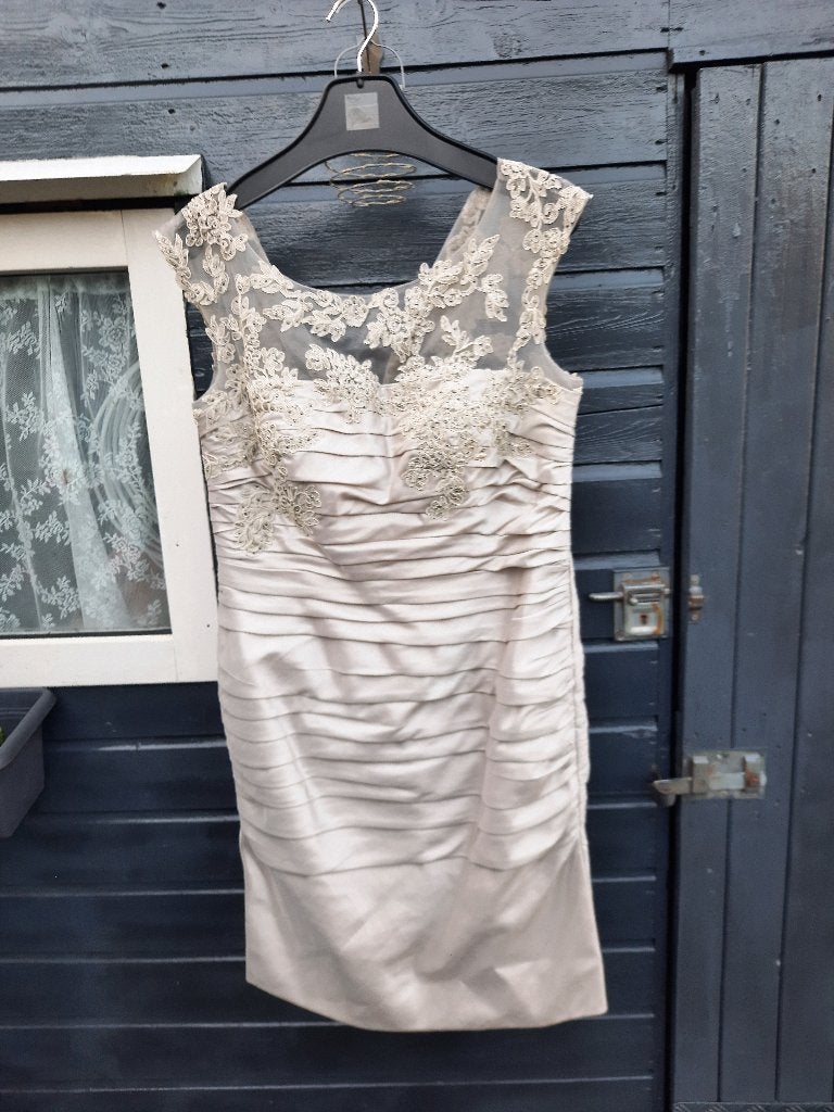Mooie Feest Jurk, Overige kleuren, Maat 46/48 (XL) of groter, Ophalen of Verzenden, Zo goed als nieuw