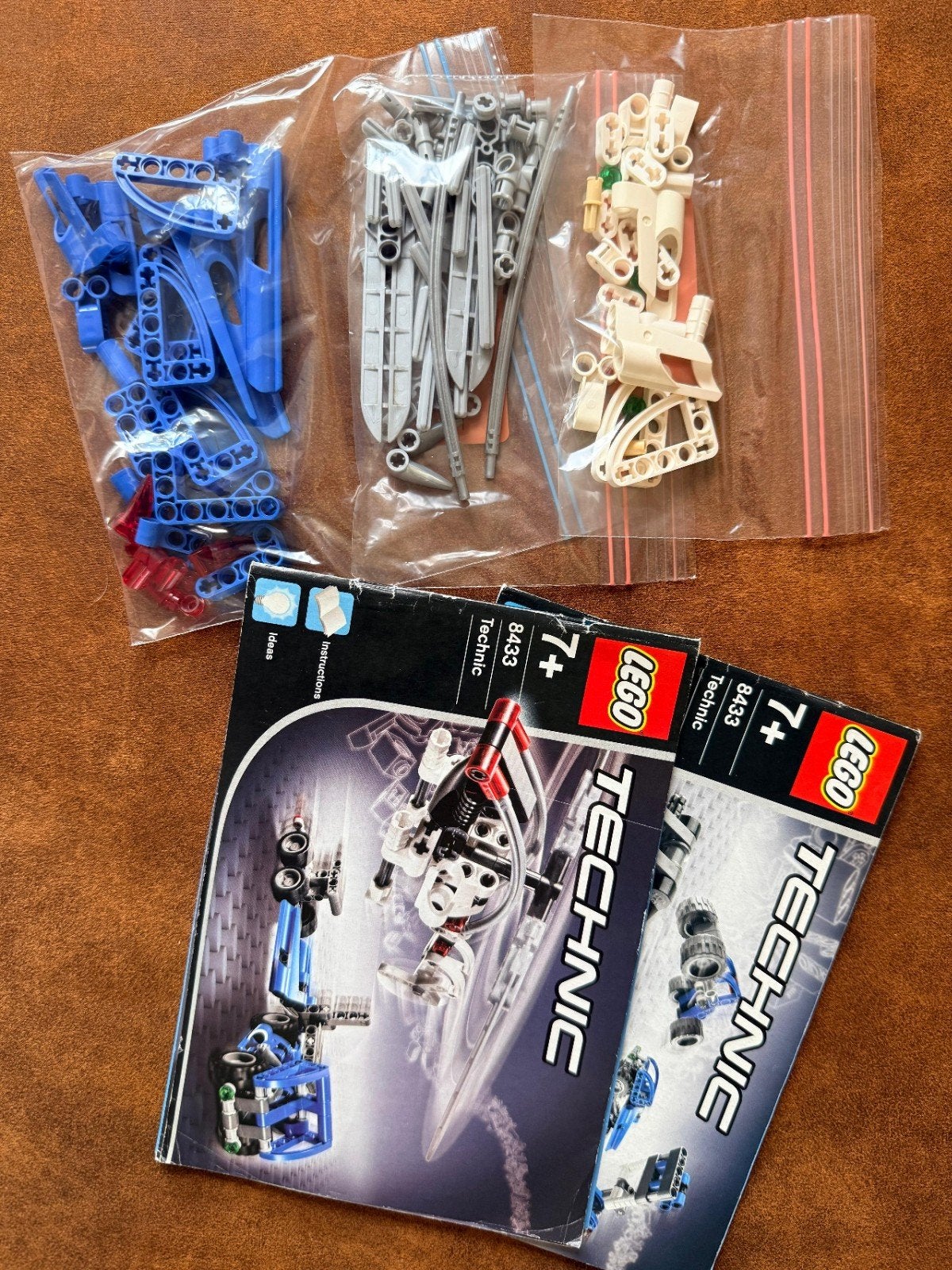 Lego Technic 8433: Off-Roader - Compleet met instructies, Kinderen en Baby's, Gebruikt, Lego, Inclusief instructies, Ophalen of Verzenden