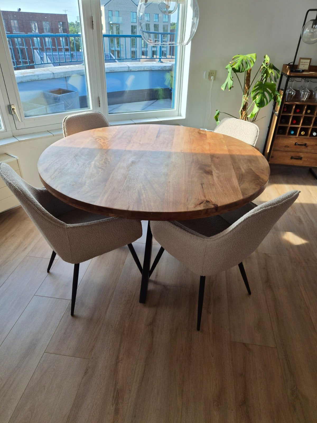 WK Home ronde eettafel 140cm mango moreno, Huis en Inrichting, Tafels | Eettafels, Rond, Industrieel, Modern, Zo goed als nieuw