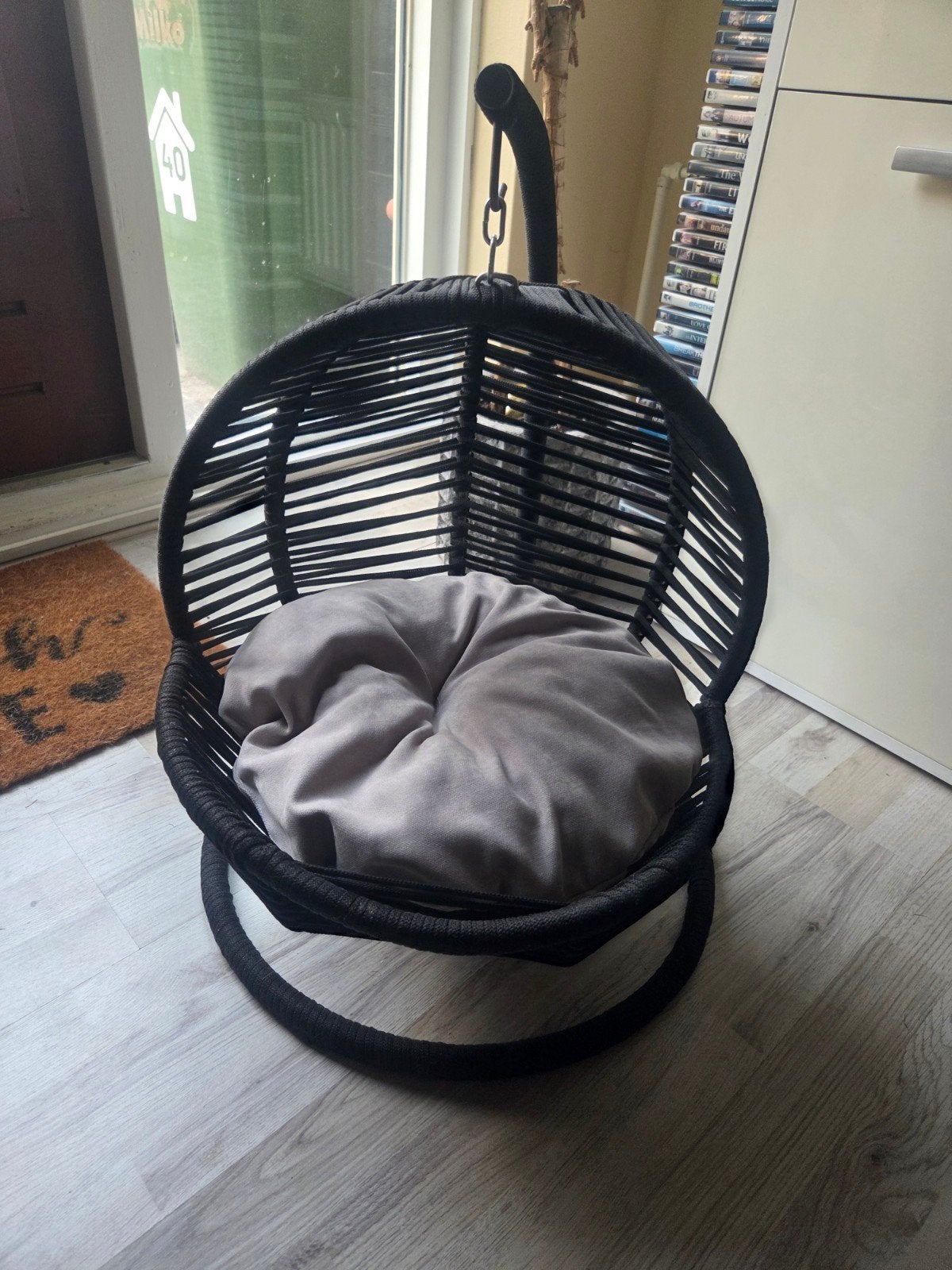 hond of kattenbedje, Ophalen, Zo goed als nieuw