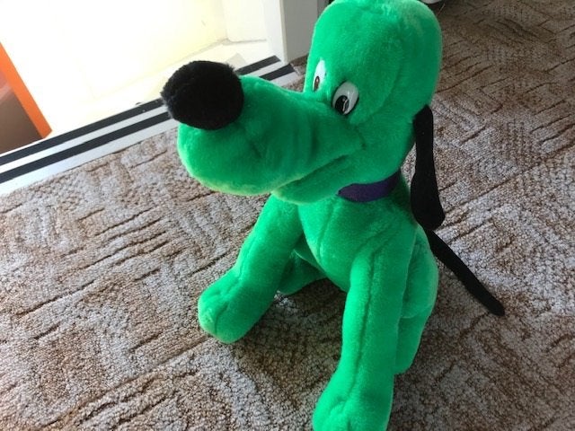Knuffel Pluto groen 38 cm. Nieuw, Ophalen of Verzenden, Nieuw, Overige typen
