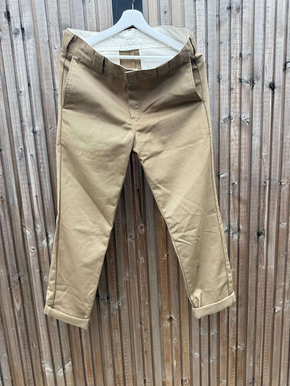 Carhartt WIP Khaki Chino Broek - Maat 29/32, Ophalen of Verzenden, Zo goed als nieuw, Maat 48/50 (M), Beige
