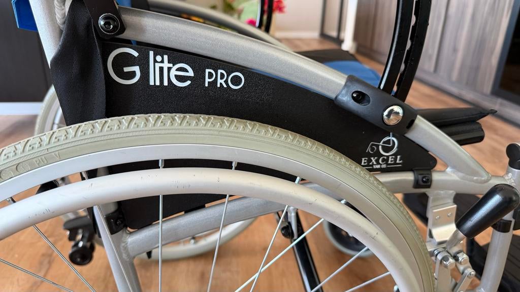 G Lite Pro Exel Rolstoel, Diversen, Rolstoelen, Ophalen of Verzenden, Inklapbaar, Zo goed als nieuw, Duwrolstoel