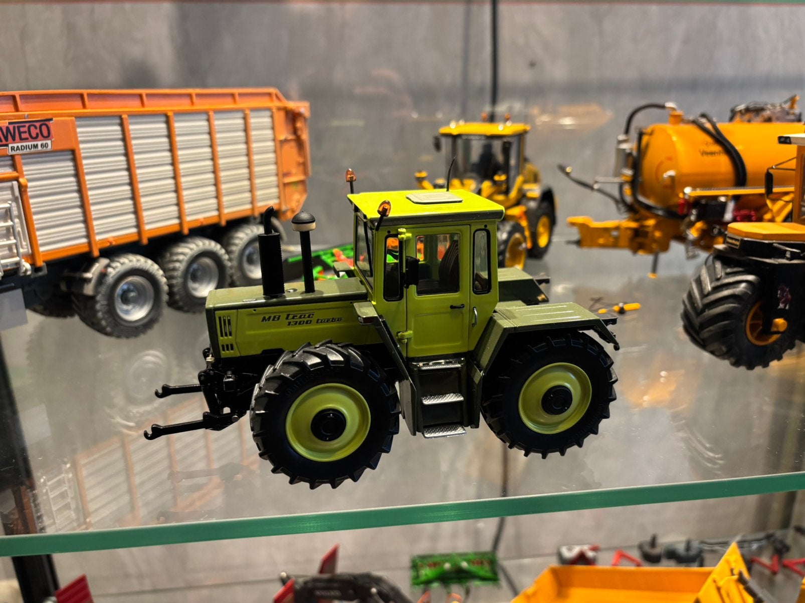 Mb trac 1300, Ophalen of Verzenden, Zo goed als nieuw, Tractor of Landbouw, Overige merken