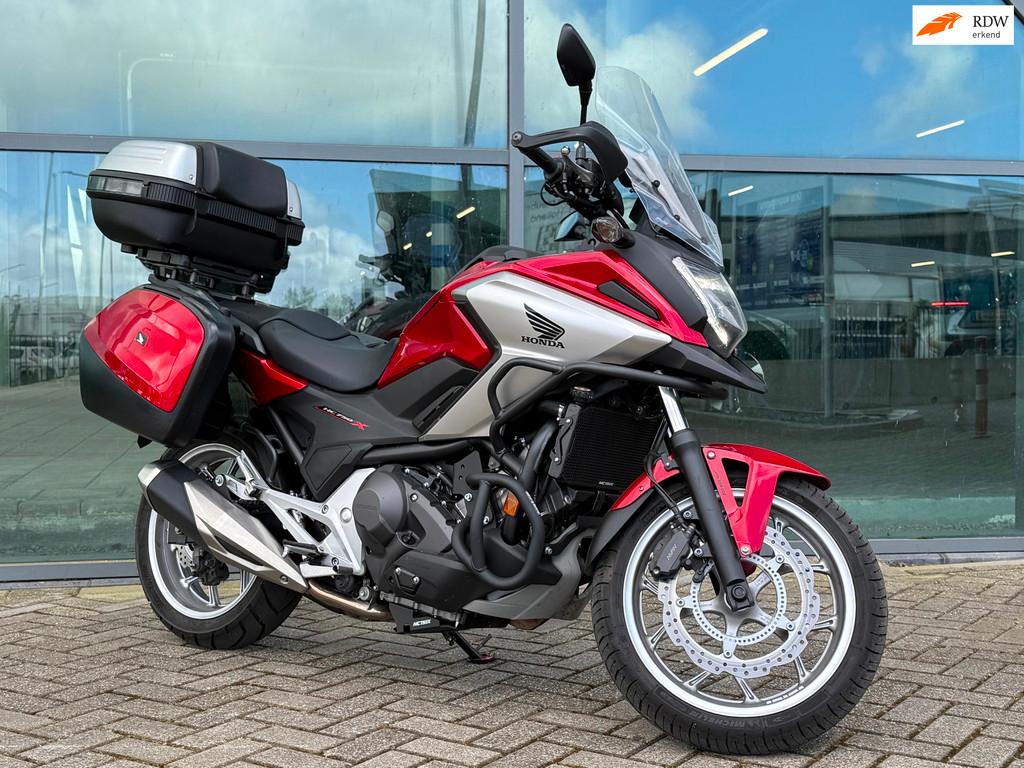 Honda All-Road NC 750X DCT C-ABS / Kofferset / Handverwarmin, Motoren, Motoren | Honda, Honda, 745 cc, X
X  Amsterdam, NL, Bedrijf