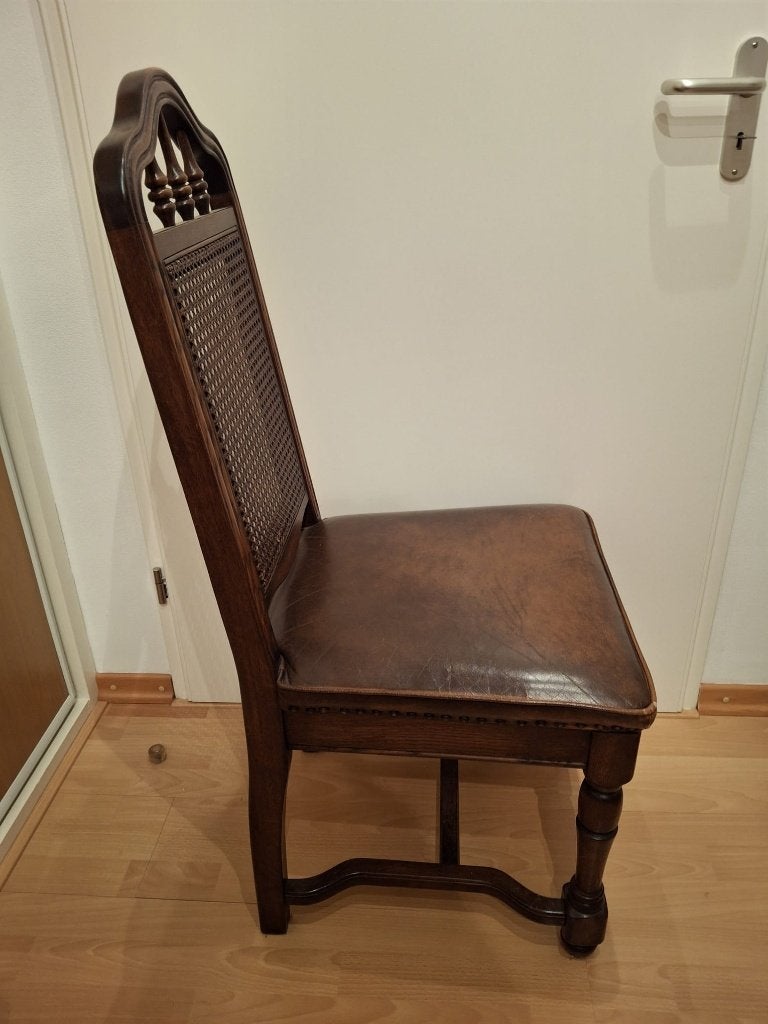 Eetkamerstoelen, Ophalen