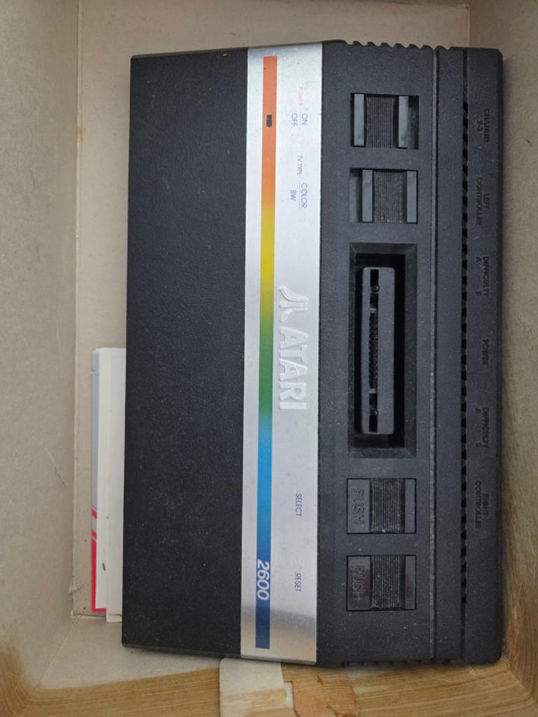 Oude Atari 2600 console met 9 spellen (2 defect), Ophalen of Verzenden