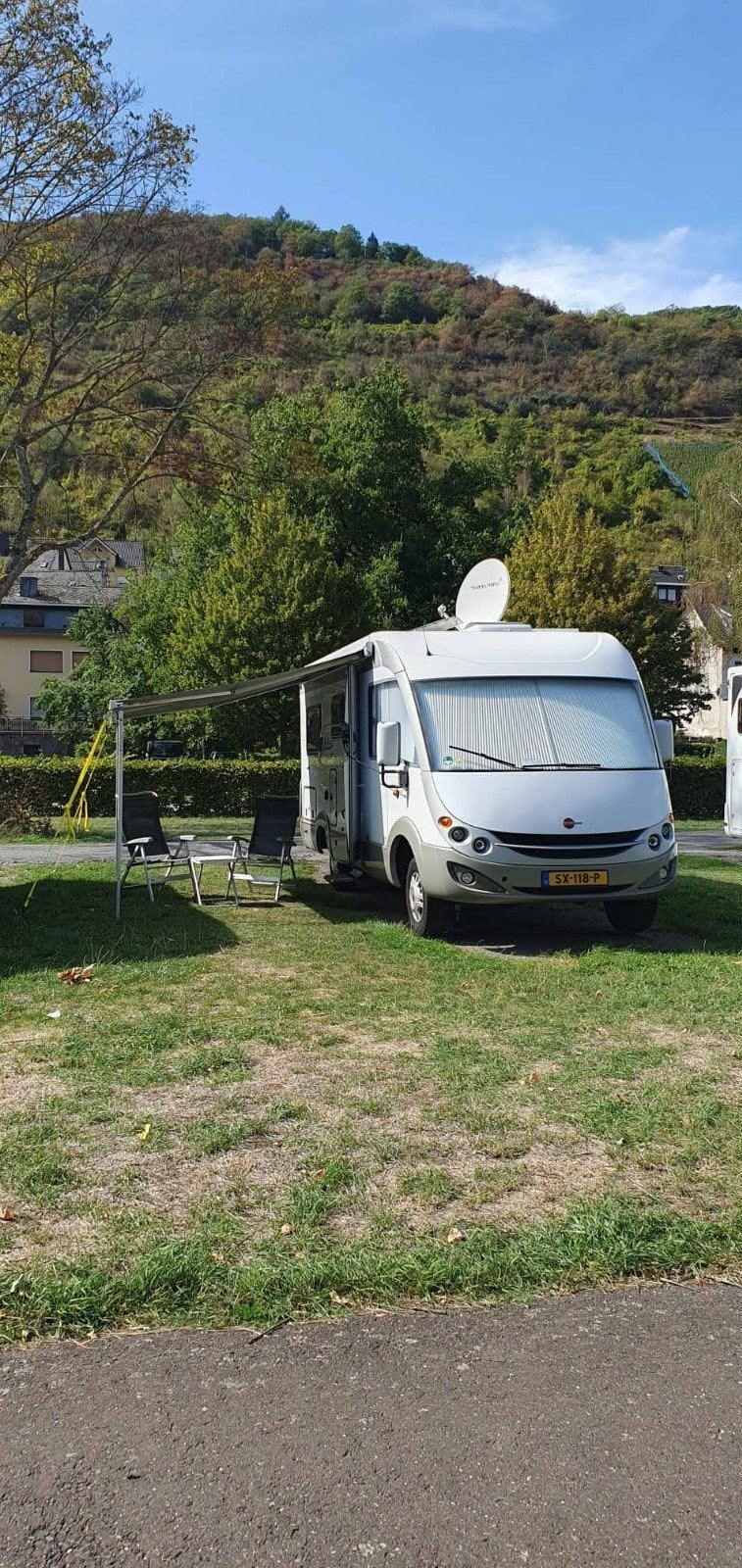Burstner Aviano integraal type i 670 kleur wit, Caravans en Kamperen, Integraal, Chemisch toilet, Ringverwarming, Fiat