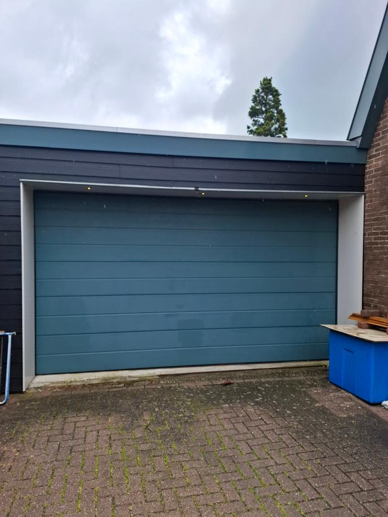 Elektrische garagedeur segmenten, Ophalen, Gebruikt, Garagedeur, Metaal