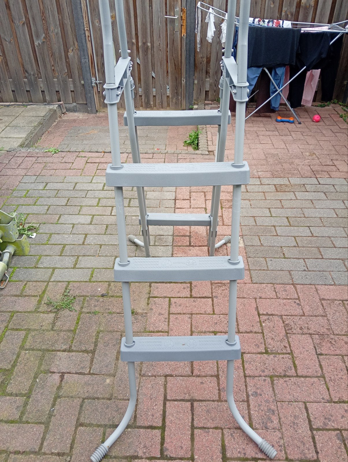bestway zwembad trap, Ophalen