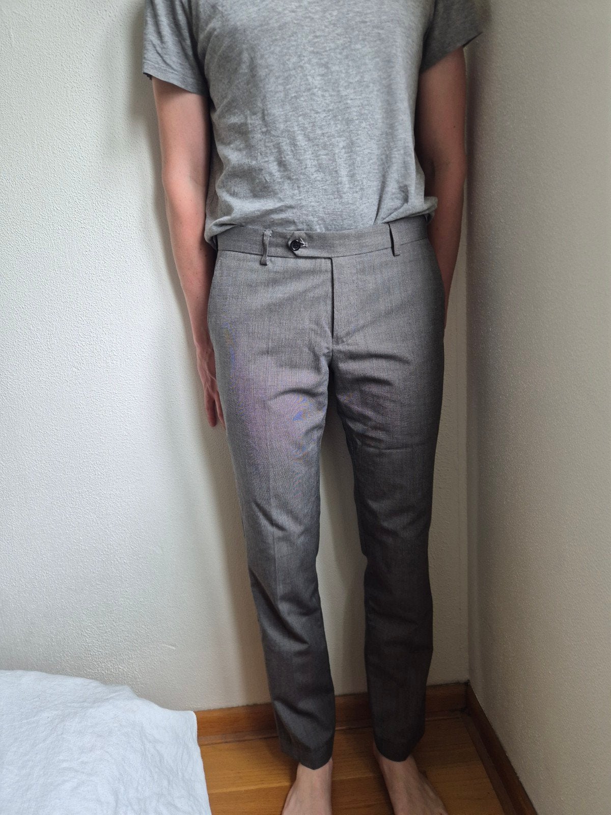 Zara Man heren pantalon grijs, zo goed als nieuw (maat 46), Kleding | Heren, Broeken en Pantalons, Ophalen, Zo goed als nieuw