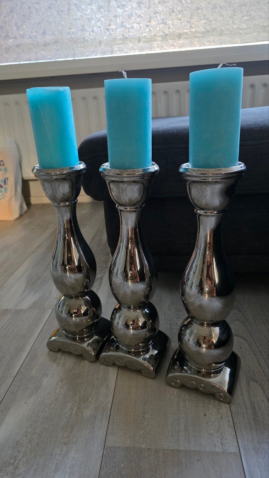 Set van 3 zilverkleurige kandelaars, Huis en Inrichting, Gebruikt, Ophalen of Verzenden, Metaal, Kandelaar