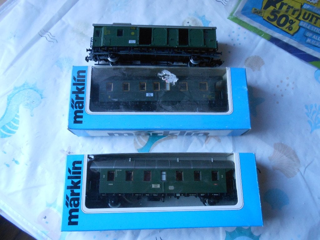 Märklin 4101 4102 4104, 3 donderbussen als personentrein, Wisselstroom, Treinset, Verzenden, Zo goed als nieuw
