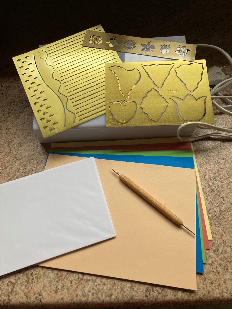 Embossing pakket met lichtbak, Hobby en Vrije tijd, Ophalen of Verzenden, Nieuw, Knutselmateriaal