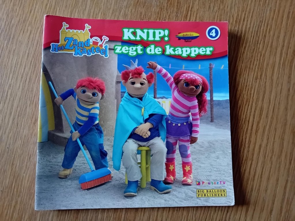 Het Zandkasteel boekje 4 Knip!zegt de kapper Zeppelin 2007, Ophalen of Verzenden, Gelezen, Fictie algemeen