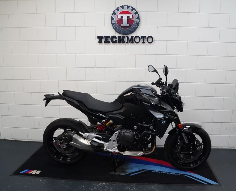 BMW F 900 R F900R Triple black 12/2025 ABS ESA DTC Middenbok, Motoren, 2 cilinders, Motorrijbewijs A, Bedrijf, Onbekend
