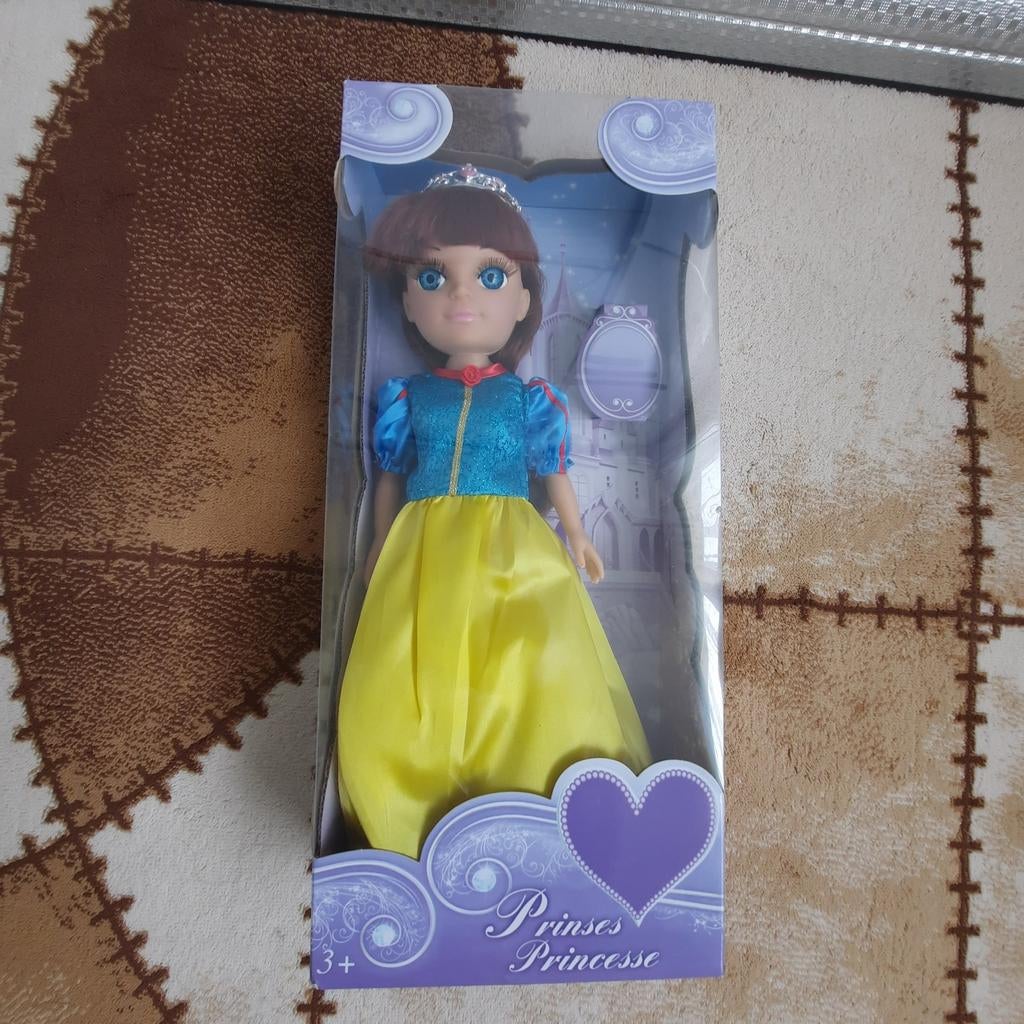 Prinses pop nieuw, Ophalen of Verzenden, Nieuw