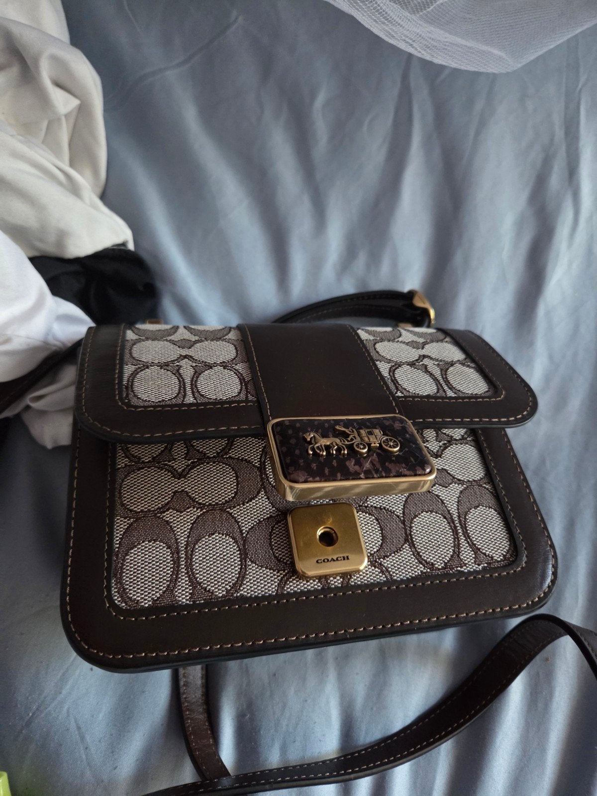 Nieuwe Coach Tas - Nooit Gebruikt, Sieraden, Tassen en Uiterlijk, Ophalen of Verzenden, Nieuw, Bruin, Schoudertasje