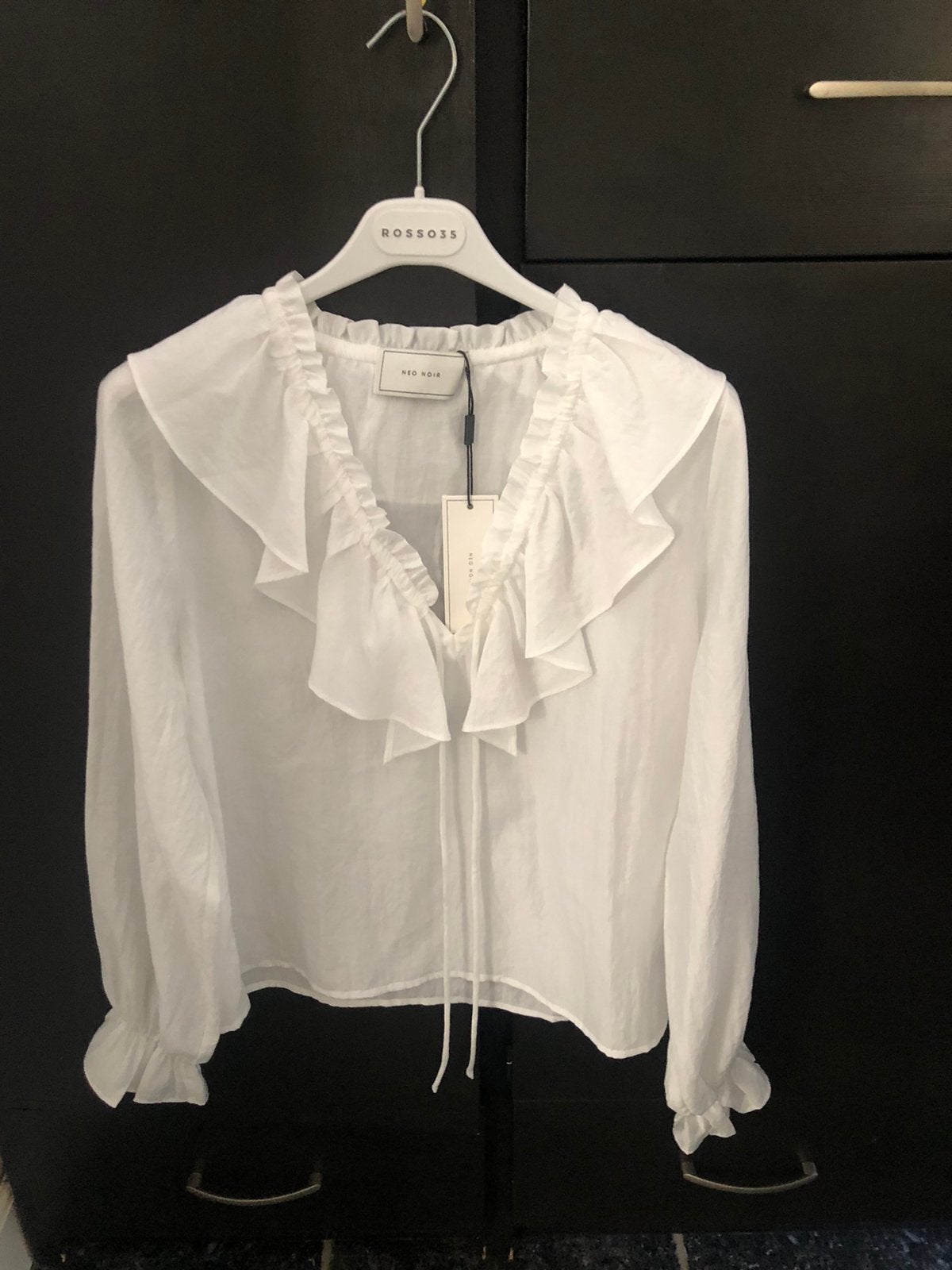 Neo noir witte blouse maat 36 nieuw, Kleding | Dames, Blouses en Tunieken, Ophalen of Verzenden, Nieuw, Maat 36 (S), Wit