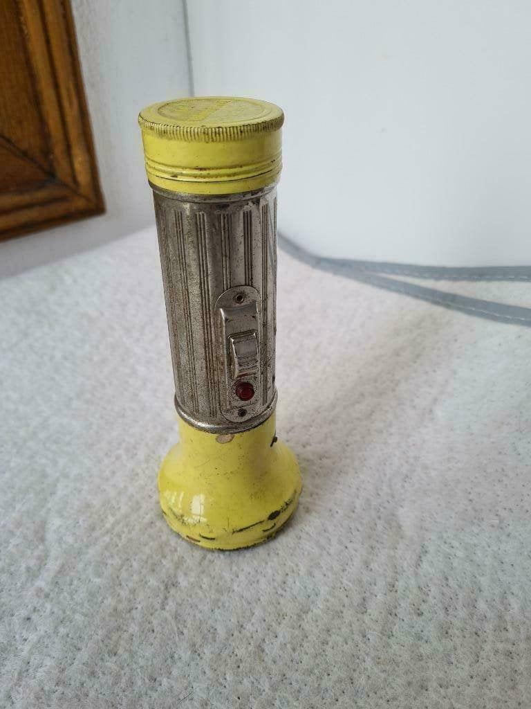 Classic/Vintage Witte Kat Zaklantaarn ***Werkend***, Ophalen of Verzenden, Gebruikt, Batterij