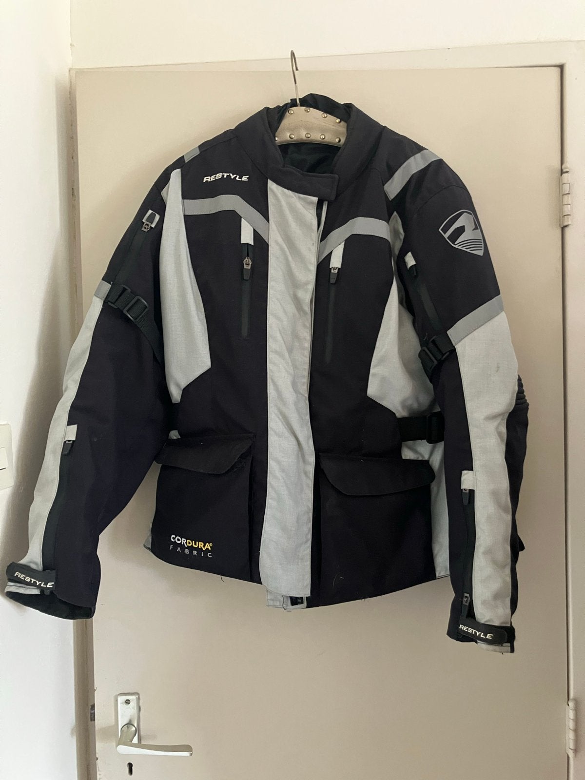 Restyle Motorjas en Motorbroek dames 44/XXL- Zwart & grijs, Ophalen of Verzenden, Tweedehands, Dames, Jas | textiel