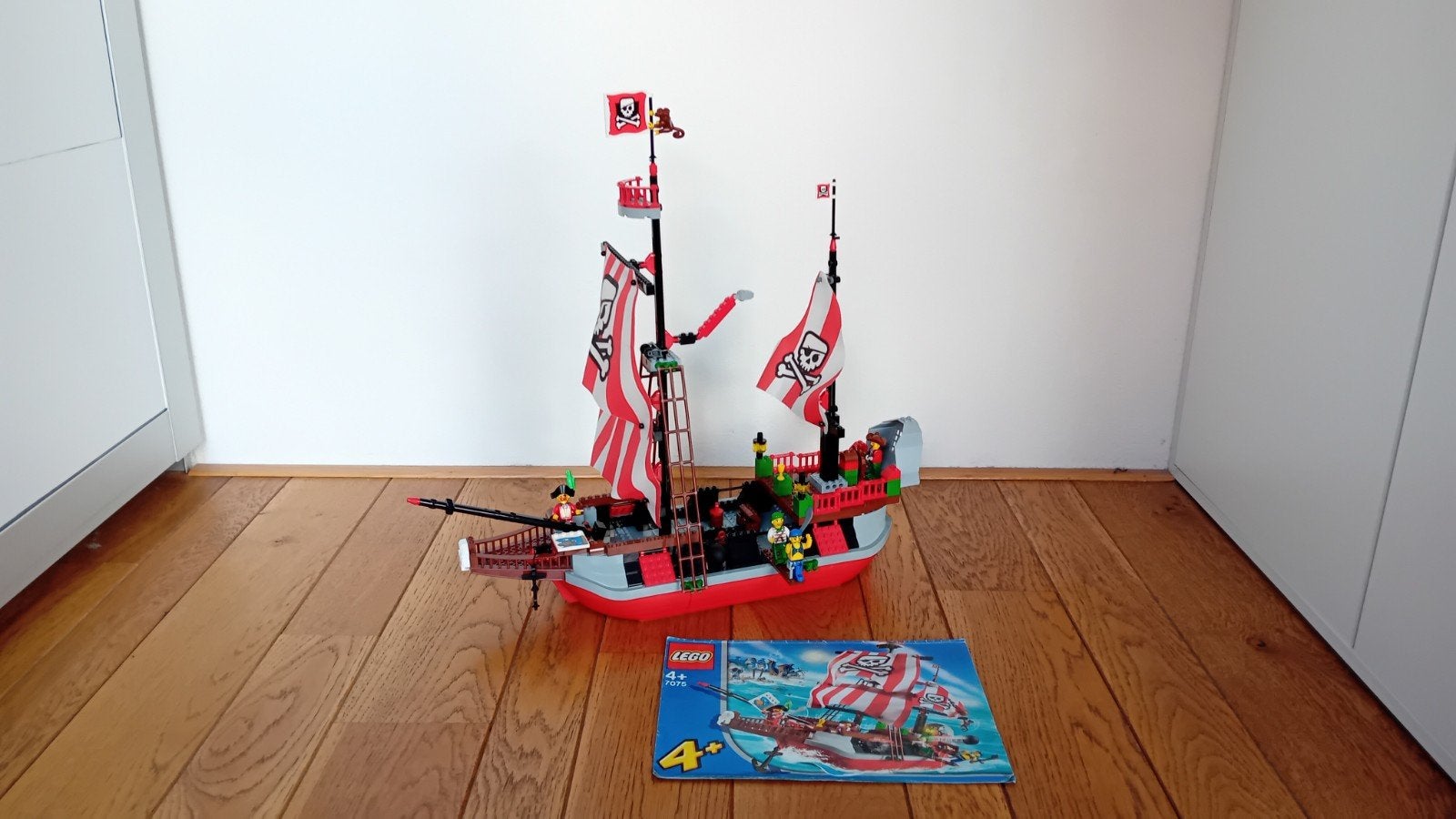 Lego Juniors Pirates Schip 7075, Kinderen en Baby's, Ophalen, Lego, Pirates, Zo goed als nieuw