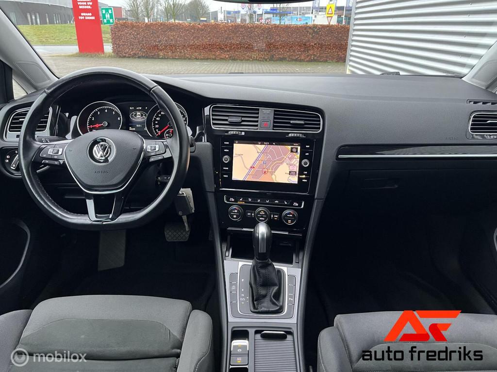 Volkswagen Golf 1.5 TSI Style | Stoelverwarming | Massage |, Auto's, Euro 6, 4 cilinders, 150 pk, Blauw