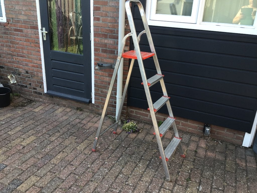 Aluminium huishoudtrap   2x, Doe-het-zelf en Verbouw, Ladders en Trappen, Gebruikt, Trap, Minder dan 2 meter, Opvouwbaar of Inschuifbaar
