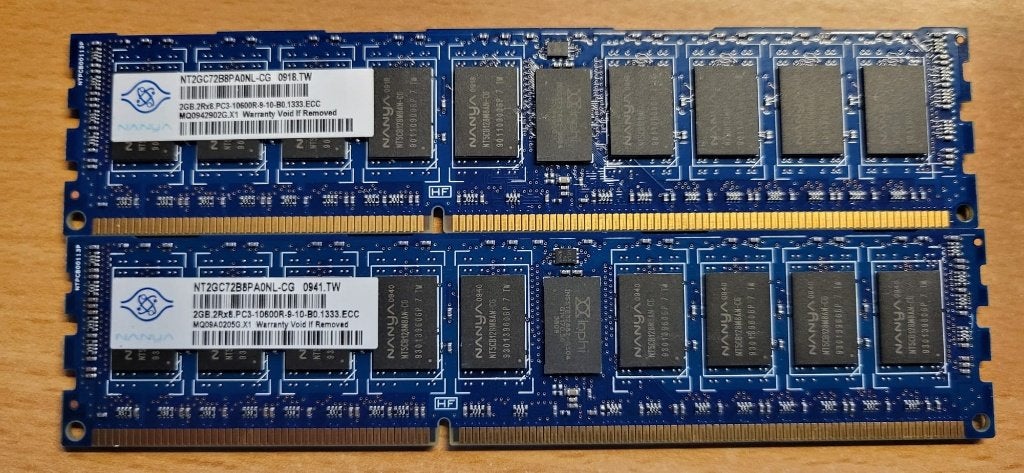 NT2GC72B8PA0NL-CG is een 2GB DDR3 ECC Registered, Computers en Software, RAM geheugen, Overige soorten, Server, Ophalen of Verzenden