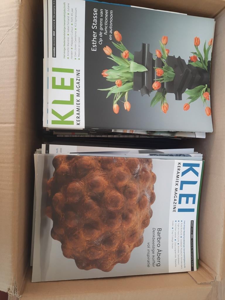 Keramiek magazine Klei jaargang 1996 tot 2021, Boeken, Ophalen