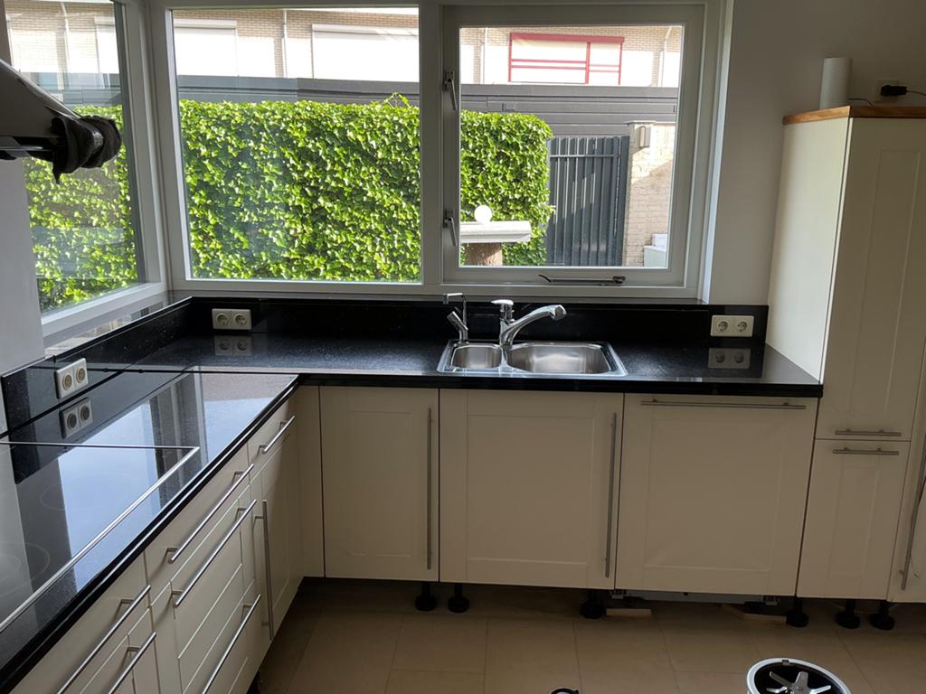 granieten keuken hoek blad 43 mm dik, Ophalen, Gebruikt, Zwart, Hoekkeuken