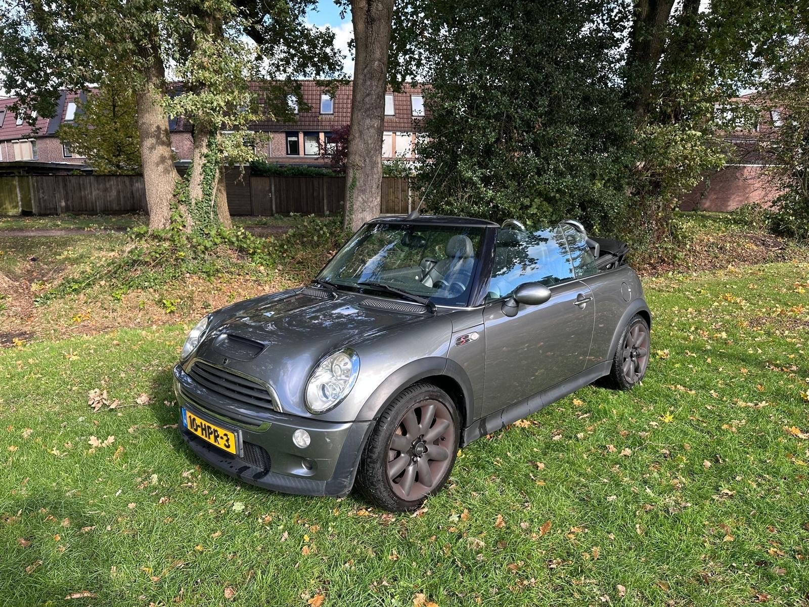 Mini 1.6 16V Cooper S Cabrio 2005 Grijs, Auto's, Voorwielaandrijving, 4 cilinders, Cabriolet, 4 stoelen