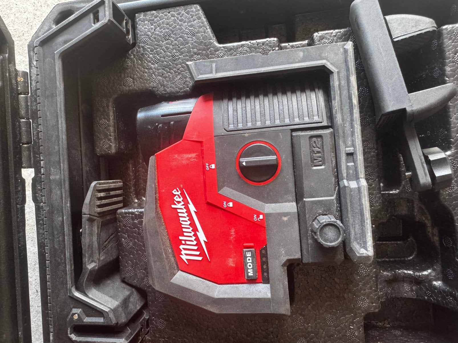 Milwaukee M12 CLLP-301C groene kruislijnlaser, Ophalen, Zo goed als nieuw