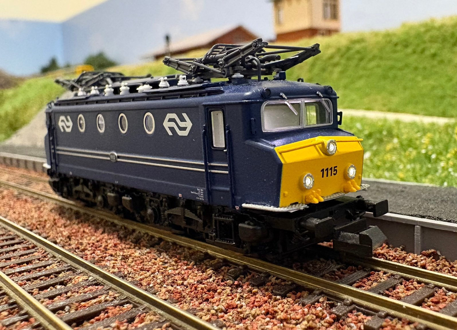 Piko 40373, NS 1115, Digitaal met geluid. Zgan, OVP, Gelijkstroom, Locomotief, Piko, Ophalen of Verzenden