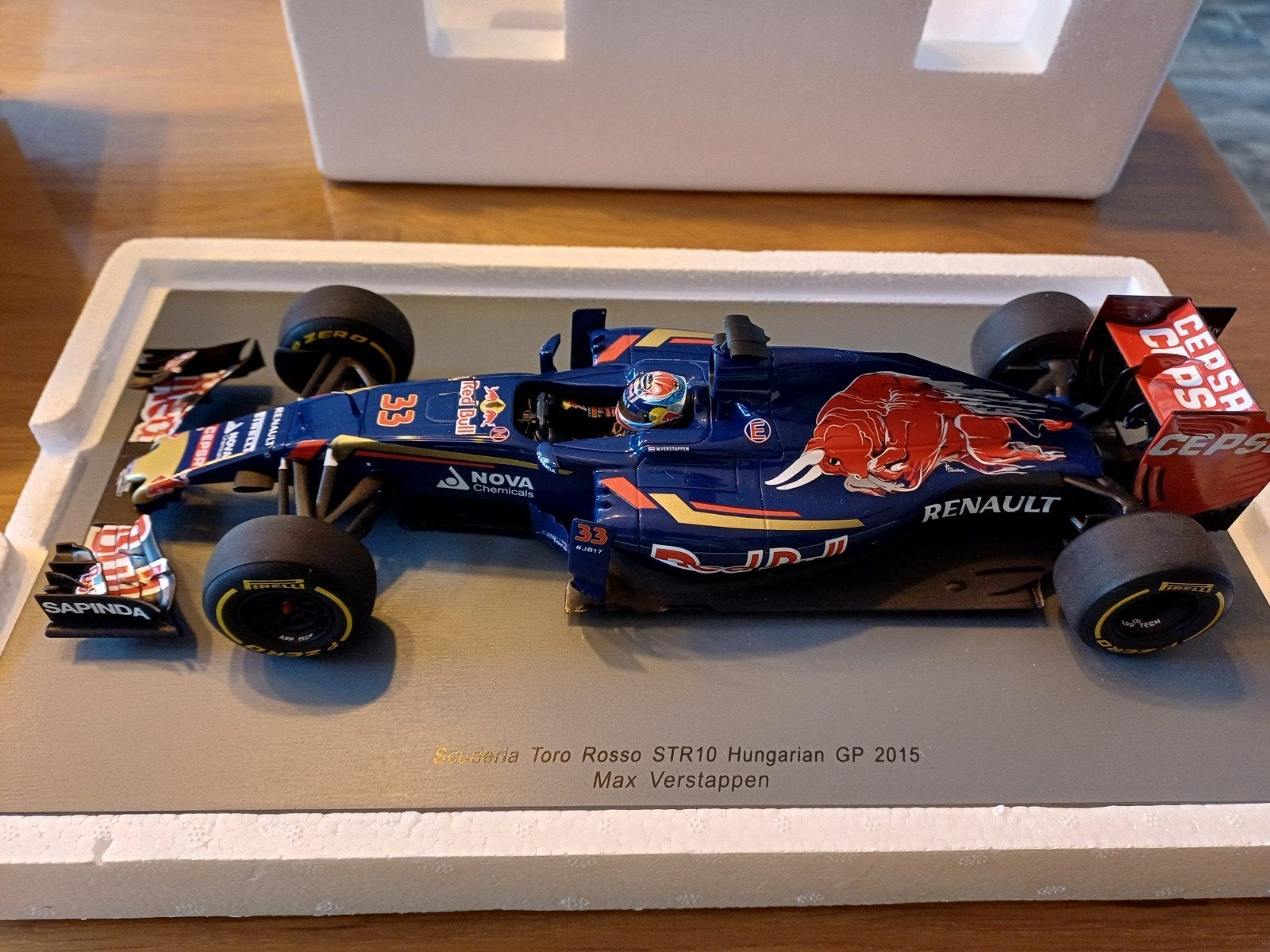 Max Verstappen Toro Rosso STR10 Hongarije 2, Ophalen of Verzenden, Nieuw, Auto, Overige merken