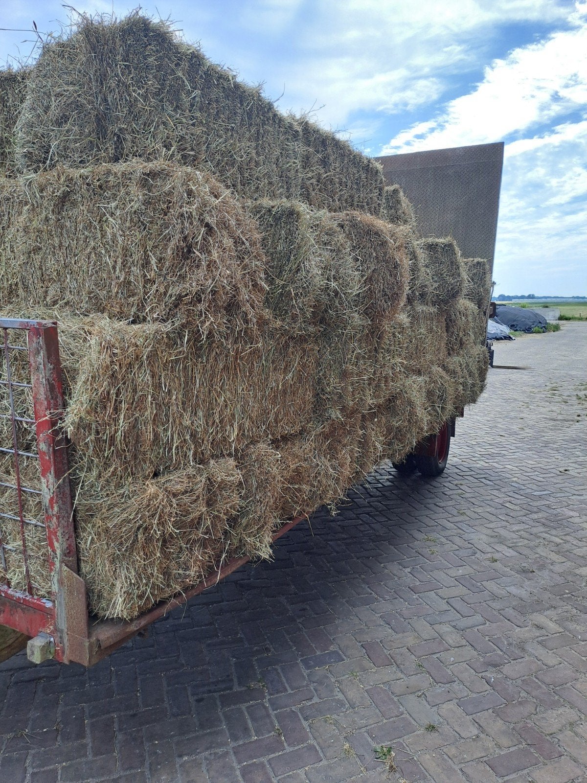 Hooi pakjes, Ophalen, Vee