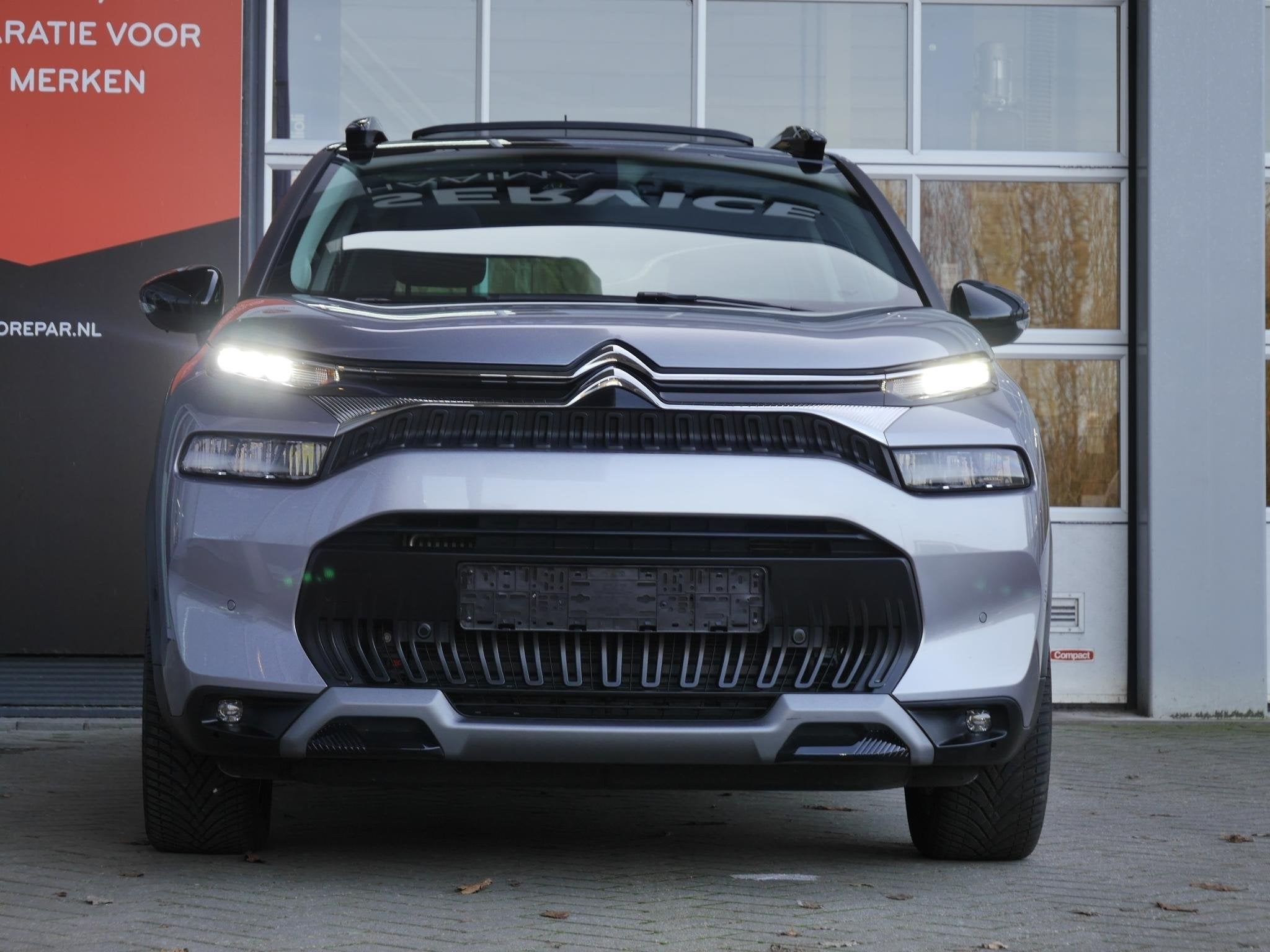 Citroen C3 Aircross 1.2 PureTech Shine Pack | Panoramadak |, Auto's, Voorwielaandrijving, Gebruikt, 1199 cc, 1191 kg