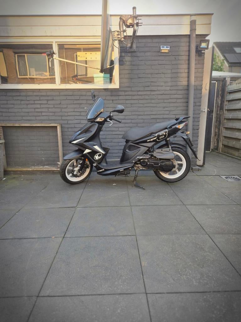 Kymco Super 8 50cc 4T Snorplaat Scooter - Starten & Rijden, Ophalen