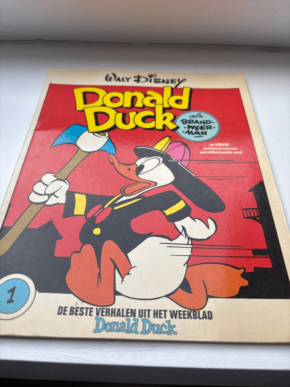 Donald Duck als Brandweerman -, Boeken, Eén stripboek, Ophalen of Verzenden, Gelezen