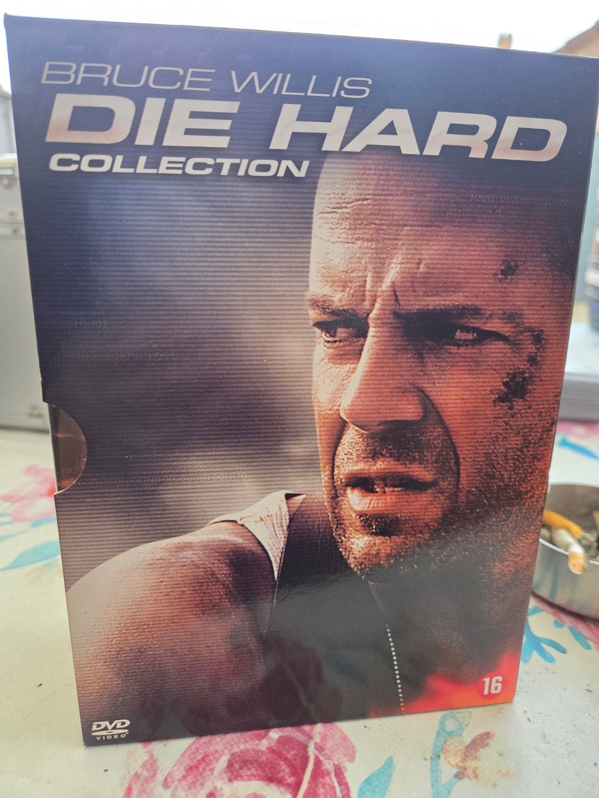 Die Hard Collection - Bruce Willis (DVD Boxset), Vanaf 16 jaar, Nederlands, Actiethriller, Ophalen of Verzenden