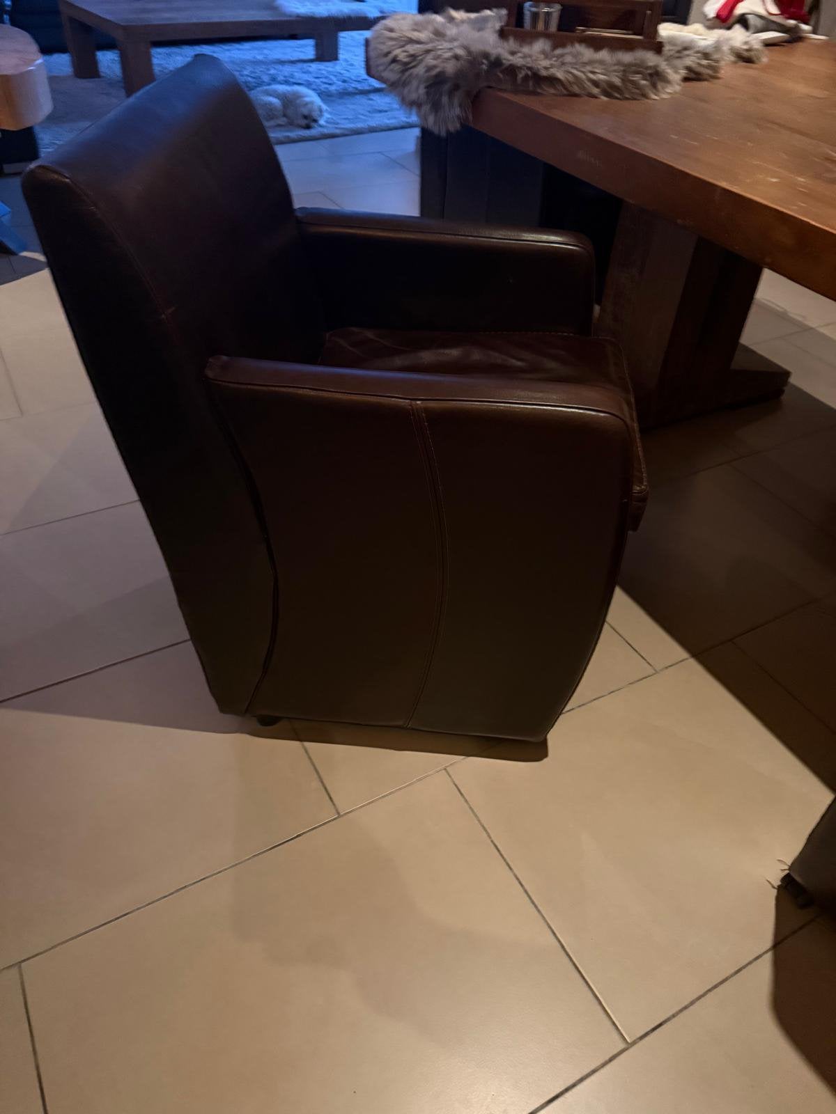 8 x Robuuste bruin lederen eetkamerstoelen, Huis en Inrichting, Stoelen, Ophalen, Gebruikt, Bruin, Leer