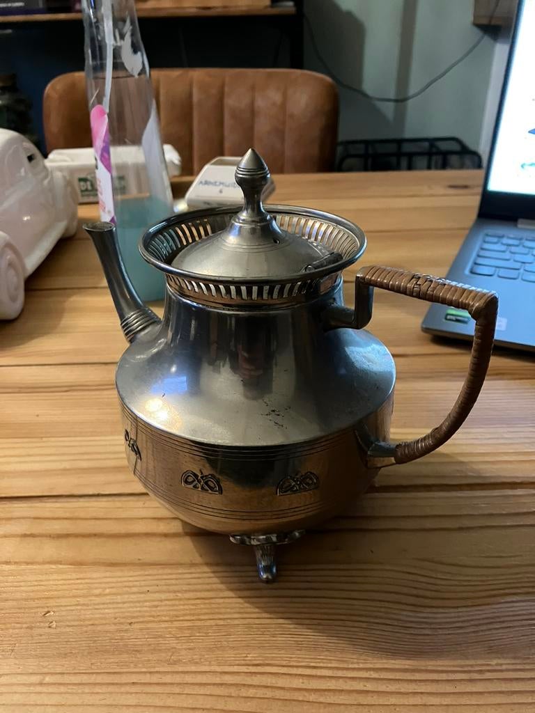 Antieke theepot KMD Tiel Daalderop, Ophalen of Verzenden