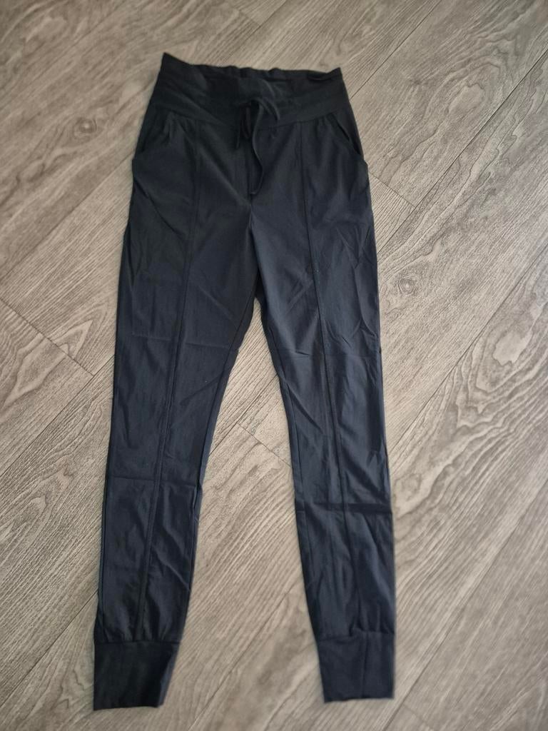 Zoso travel broek zwart, maat M, Maat 38/40 (M), Zwart, Ophalen of Verzenden, Zo goed als nieuw