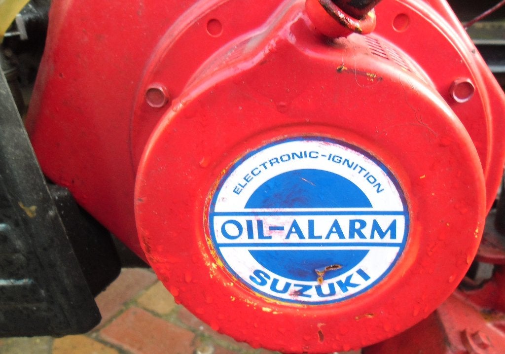 suzuki tuinfrees voor weinig staat in de weg bieden vanaf, Ophalen, Benzine, Gebruikt, Suzuki